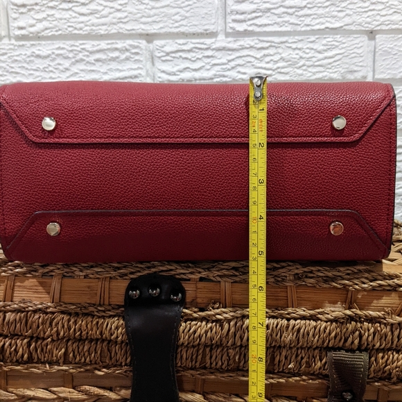 NWT Kate Spade red currant pebbled leather MD satchel - Picture 10 of 11